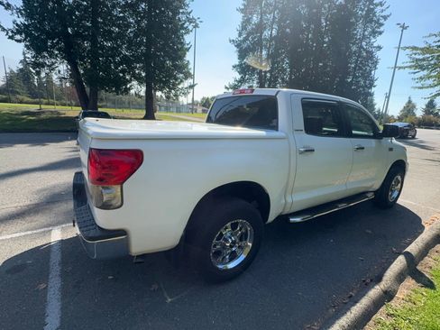 Used 2010 Toyota Tundra Limited image 6
