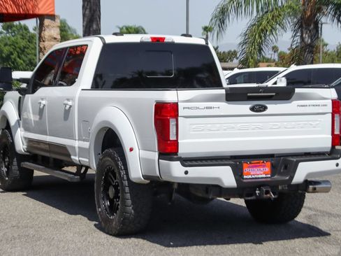 Used 2022 Ford F250 Lariat w/ Black Appearance Package AWD/4WD image 6