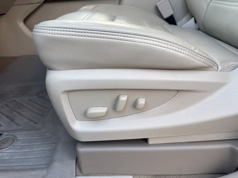 Used 2020 GMC Yukon Denali w/ Denali Ultimate Package image 10