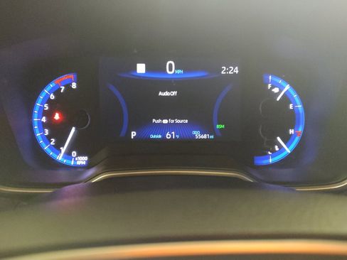 Used 2020 Toyota Corolla XSE FWD image 23