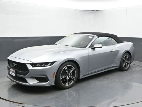 Used 2024 Ford Mustang Premium RWD image 6