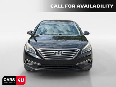 Used 2015 Hyundai Sonata SE FWD image 2