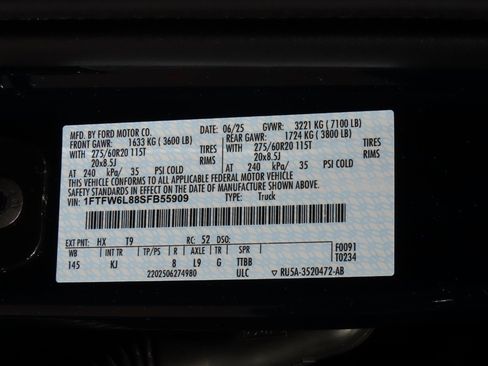 Used 2025 Ford F150 King Ranch w/ FX4 Off-Road Package image 32