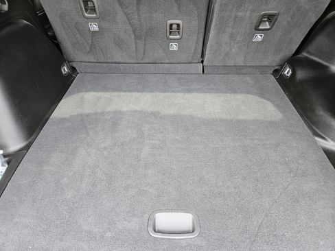 Used 2025 Jeep Grand Cherokee Laredo X w/ Luxury Tech Group I image 32