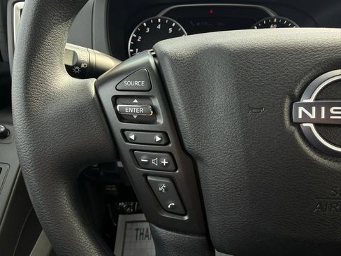 Certified 2025 Nissan Frontier SV image 23