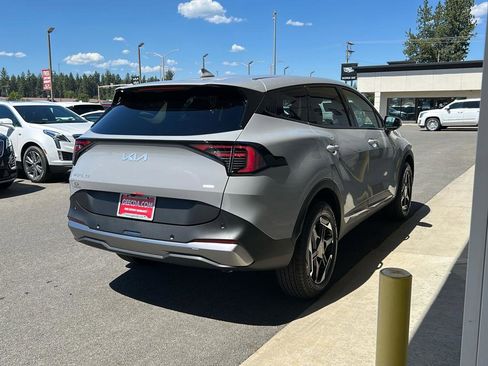 New 2026 Kia Sportage S image 4