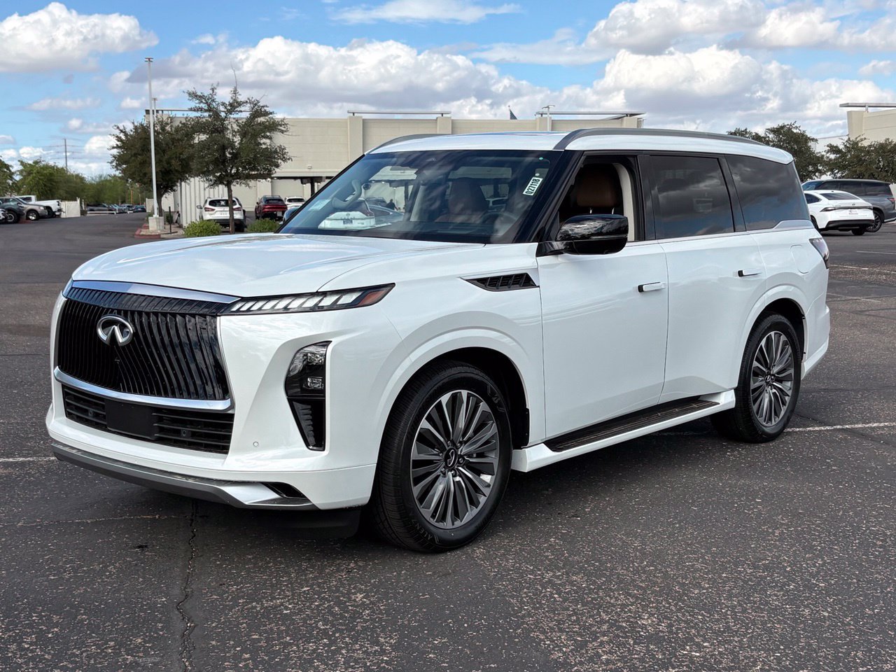 New 2027 INFINITI QX80 Luxe AWD/4WD image 1