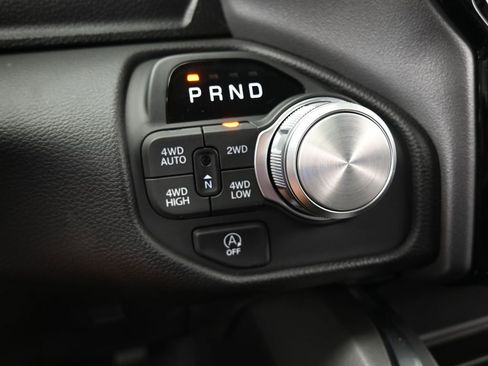 Used 2025 RAM 1500 Laramie image 27