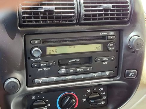 Used 2005 Ford Ranger STX RWD image 20