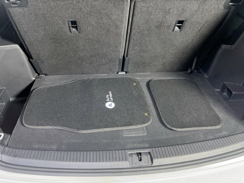 Used 2023 Volkswagen Atlas SEL R-Line image 27