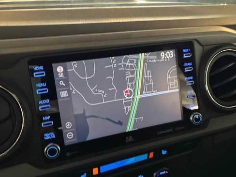 Used 2022 Toyota Tacoma TRD Sport w/ TRD Premium Sport Package image 8