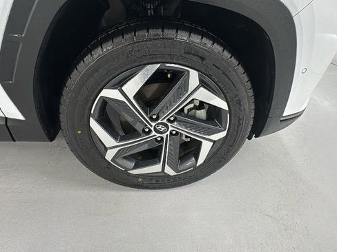 Used 2022 Hyundai Tucson Limited image 9