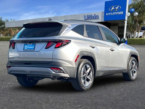 New 2026 Hyundai Tucson SEL image 2