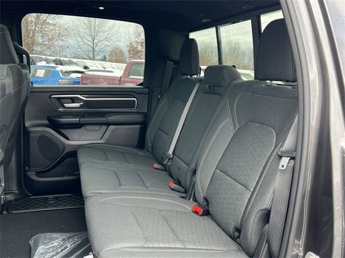 New 2026 RAM 1500 4x4 Crew Cab image 5