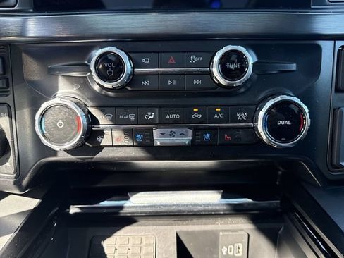 Certified 2025 Ford F350 Lariat w/ Lariat Ultimate Package AWD/4WD image 19