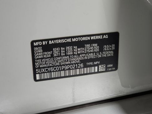 Used 2023 BMW X6 xDrive40i w/ M Sport Package image 40