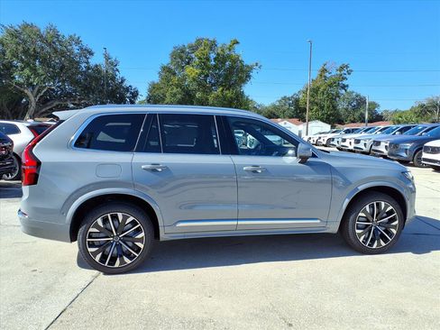New 2026 Volvo XC90 B6 Plus w/ Protection Package Premier image 8