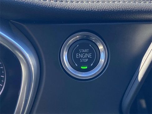 Used 2021 Chevrolet Blazer LT image 23