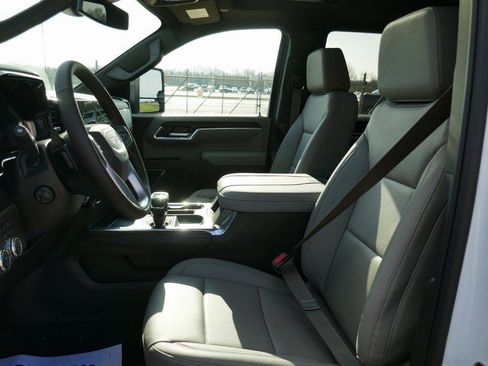 New 2026 GMC Sierra 1500 SLT w/ SLT Premium Plus Package image 15