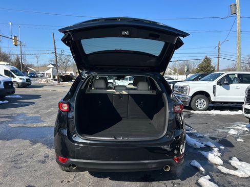 Used 2021 MAZDA CX-5 Touring image 14