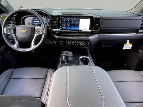 Used 2023 Chevrolet Silverado 1500 LTZ image 7