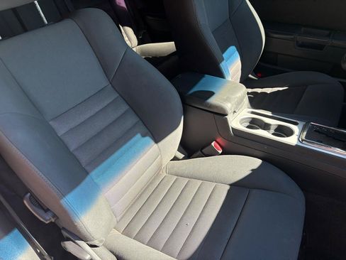 Used 2010 Dodge Challenger SE RWD image 19