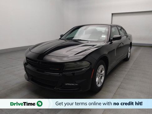 Used 2022 Dodge Charger SXT w/ Driver Convenience Group image 1