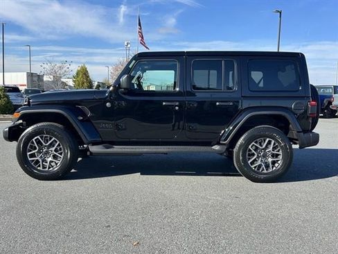 New 2026 Jeep Wrangler Sahara image 8