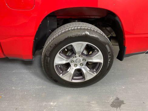 Used 2024 RAM 1500 Laramie image 30