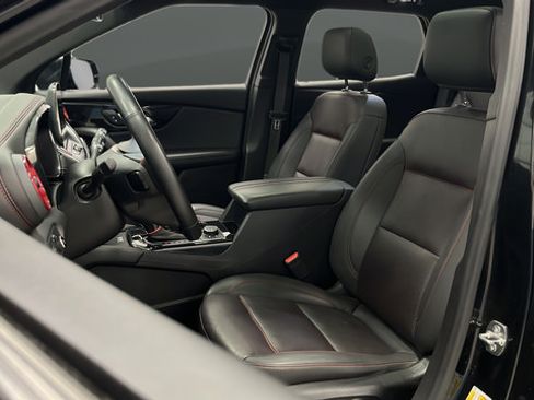 Used 2023 Chevrolet Blazer RS AWD/4WD image 9