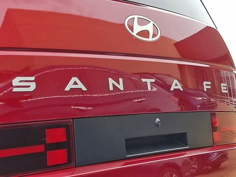 Certified 2025 Hyundai Santa Fe SEL image 30