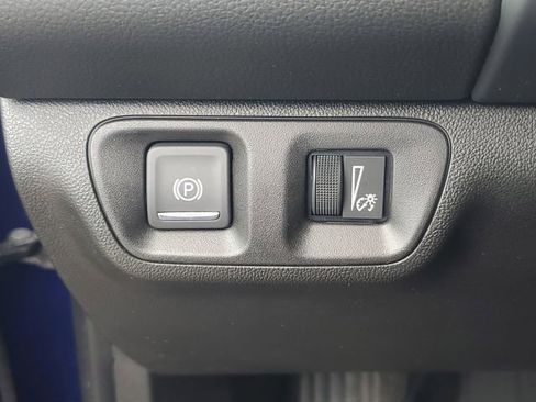 Certified 2023 GMC Acadia SLE w/ Driver Convenience Package image 23