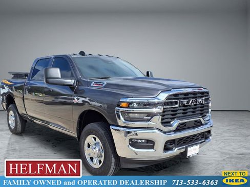 Used 2026 RAM 2500 Tradesman w/ Chrome Appearance Group AWD/4WD image 1