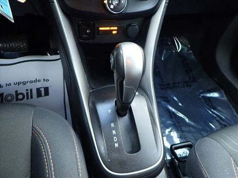 Used 2019 Chevrolet Trax LT image 19