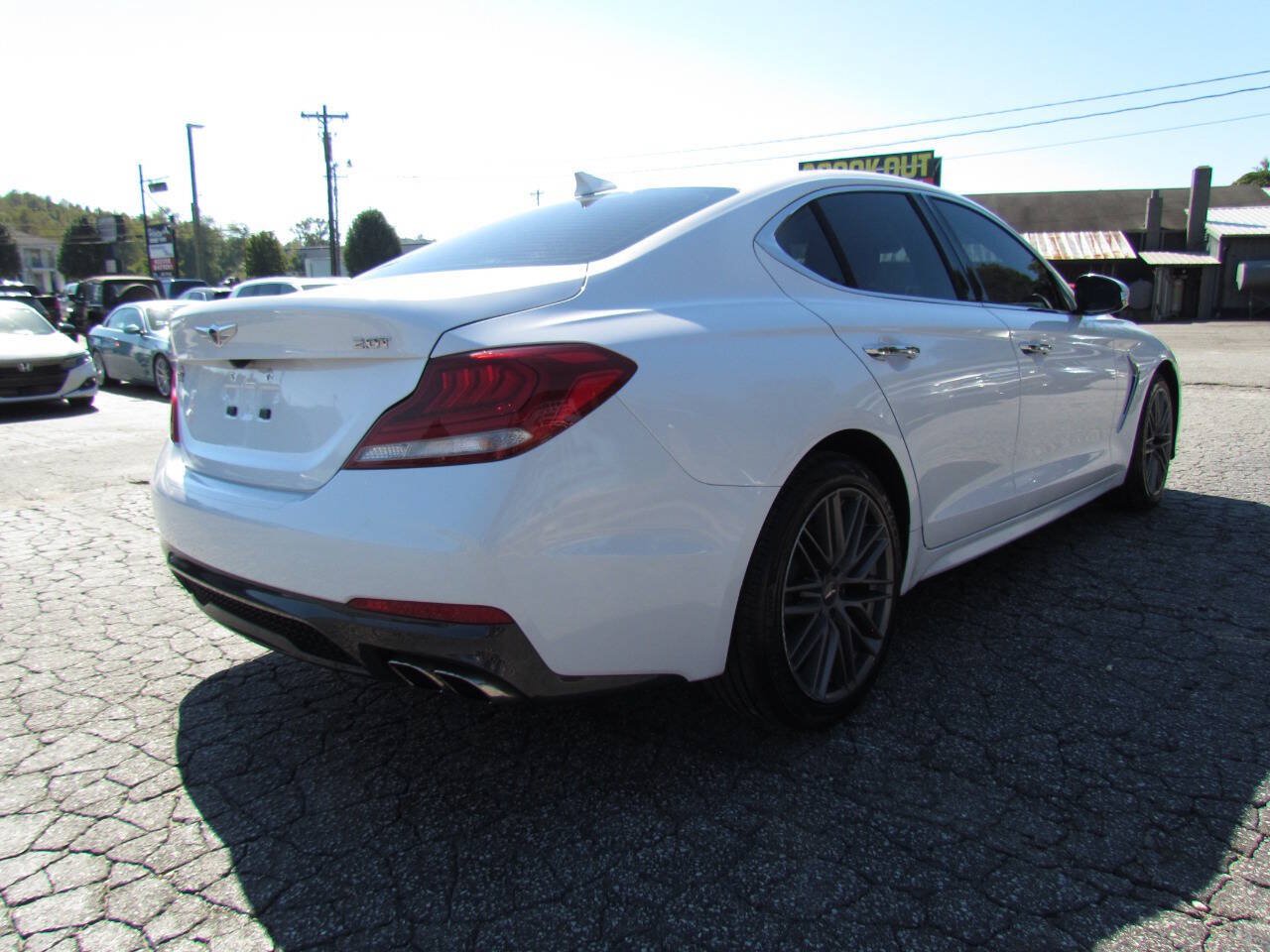 Used 2019 Genesis G70 2.0T Advanced RWD image 5