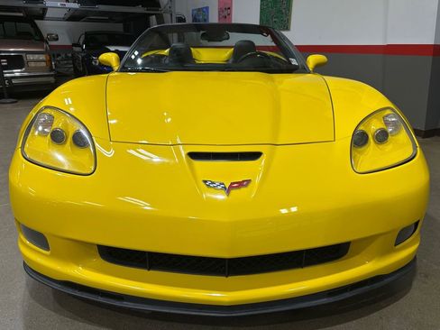 Used 2011 Chevrolet Corvette Grand Sport w/ Preferred Equipment Group image 38