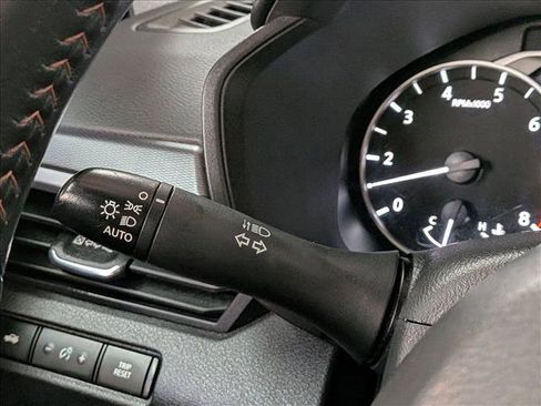 Used 2023 Nissan Altima 2.5 SR FWD image 15