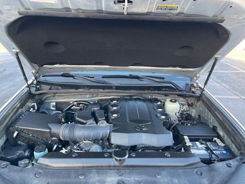 Used 2019 Toyota 4Runner SR5 image 22