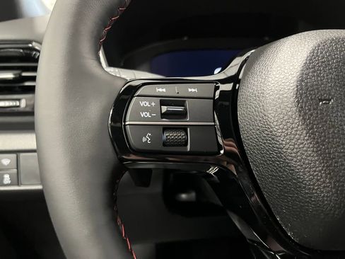 New 2025 Honda Pilot Black Edition image 18