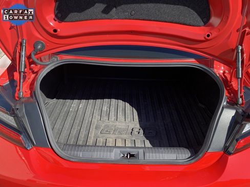 Used 2024 Toyota GR86 Premium image 16