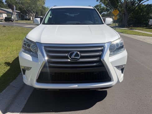 Used 2014 Lexus GX 460 AWD/4WD image 3
