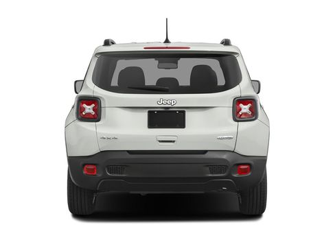 Used 2023 Jeep Renegade Latitude w/ Premium Group image 5