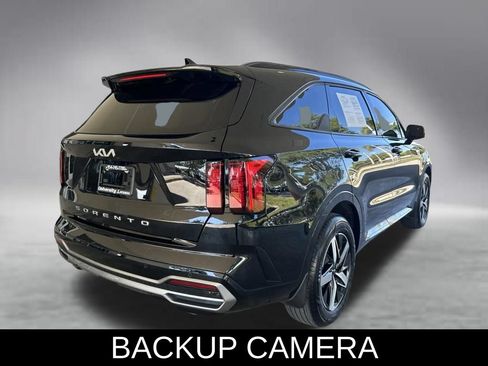 Used 2022 Kia Sorento EX FWD image 4