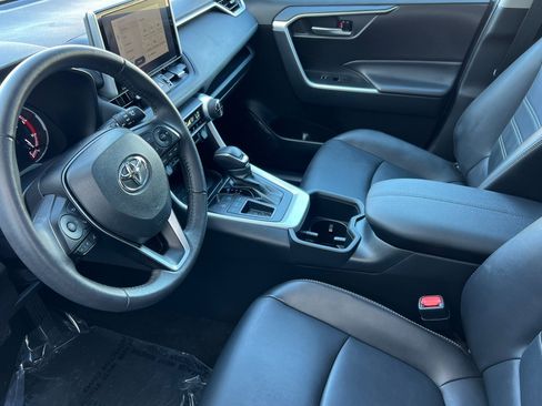 Certified 2023 Toyota RAV4 XLE Premium image 10