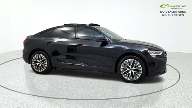 Used 2024 Audi Q8 e-tron Premium Plus w/ Premium Plus Package AWD/4WD image 11