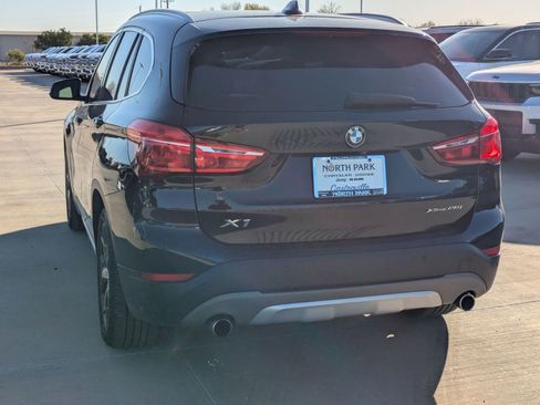 Used 2019 BMW X1 xDrive28i w/ Convenience Package image 5