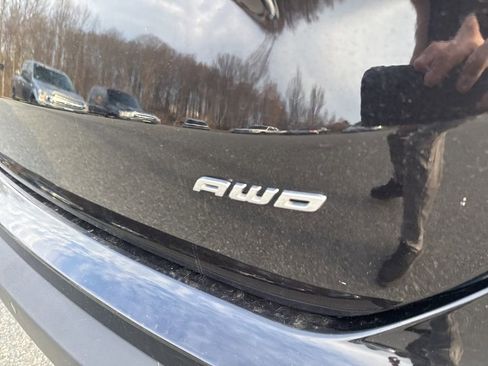 Used 2024 Ford Edge SEL image 7