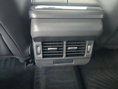 Used 2020 Land Rover Range Rover Evoque S image 16