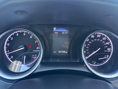 Used 2019 Toyota Camry SE w/ Audio Package image 15