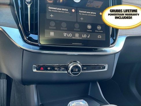 New 2026 Volvo XC90 B6 Ultra w/ Protection Package Premier image 32